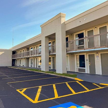 Suburban Studios Gainesville Ngoại thất bức ảnh