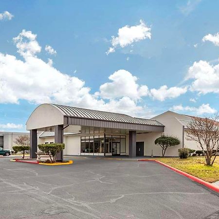 Suburban Studios Gainesville Ngoại thất bức ảnh