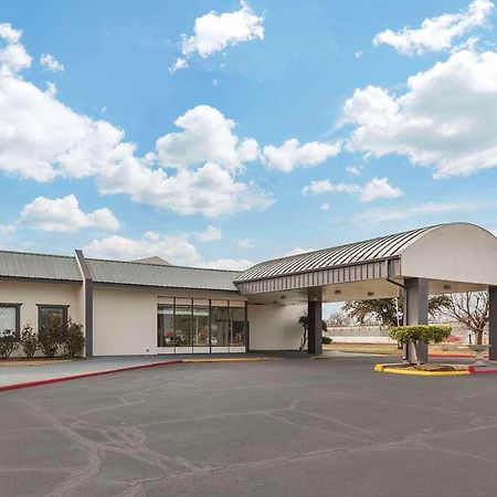 Suburban Studios Gainesville Ngoại thất bức ảnh