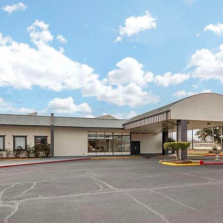 Suburban Studios Gainesville Ngoại thất bức ảnh