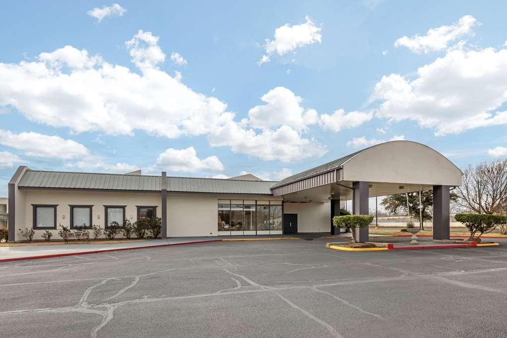 Suburban Studios Gainesville Ngoại thất bức ảnh