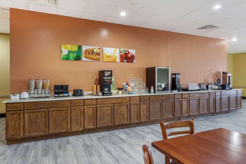 Suburban Studios Gainesville Nhà hàng bức ảnh